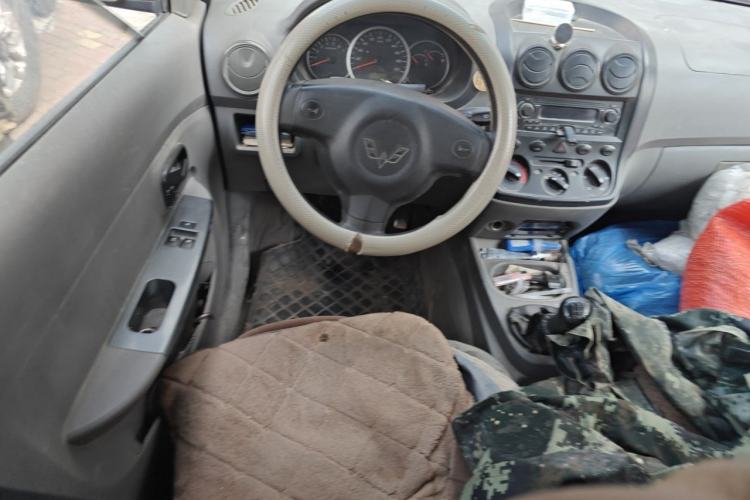 Used Wuling Hongguang 2010 1.2L Practical Version China IV Steering Wheel