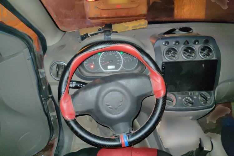Used Wuling Hongguang 2010 1.2L Practical Version China IV Steering Wheel