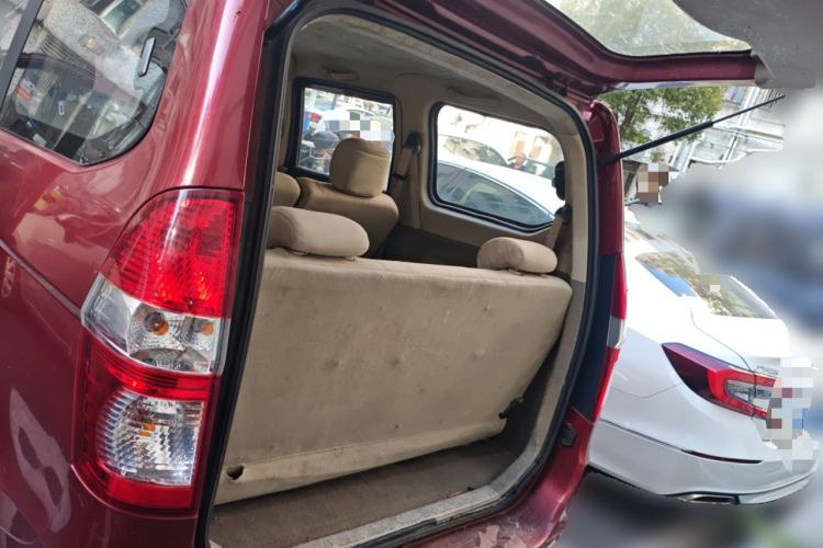 Used Wuling Hongguang 2010 1.4L Comfort Version Trunk