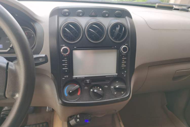 Used Wuling Hongguang 2010 1.4L Comfort Version Audio And AC Panel