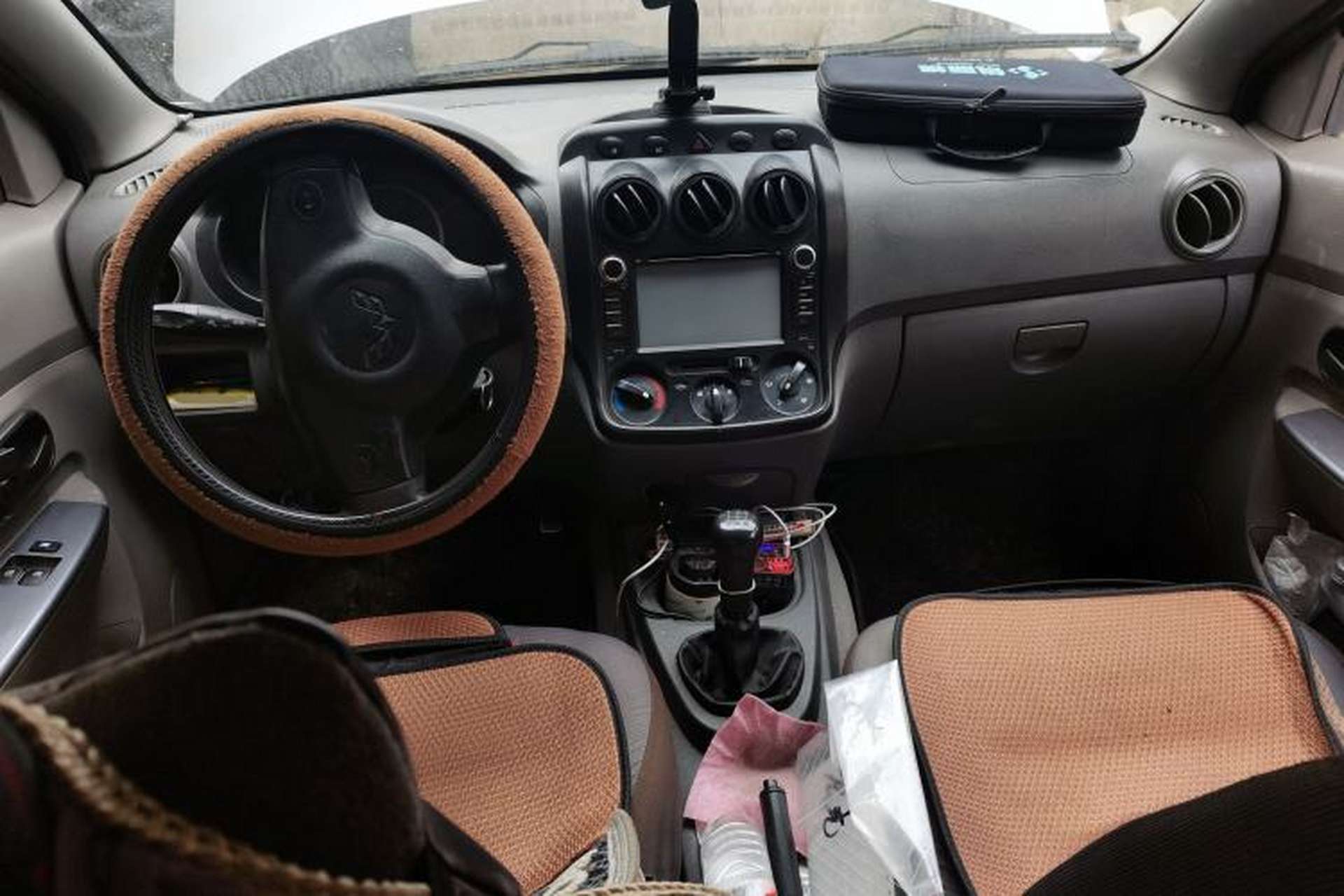Used Wuling Hongguang 2010 1.2L Base Version China IV Standard Center Console