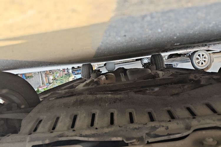 Used Wuling Hongguang 2010 1.4L Comfort Version Chassis Front