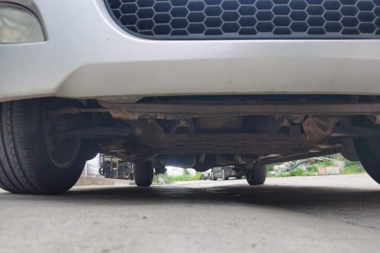Used Wuling Hongguang 2010 1.4L Comfort Version Chassis Front