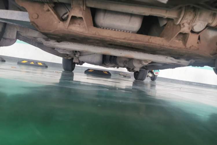 Used Wuling Hongguang 2010 1.4L Standard Version Chassis Front