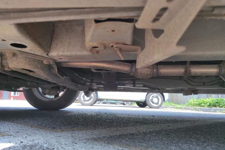 Used Wuling Hongguang 2010 1.2L Standard Version China IV Chassis Front Left