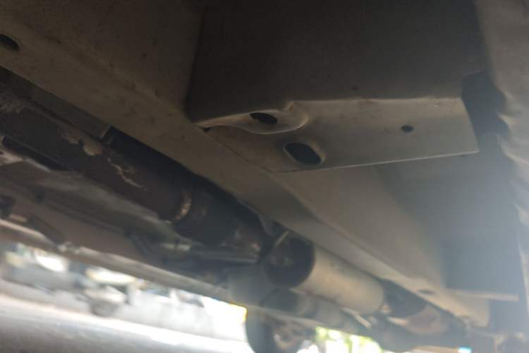 Used Wuling Hongguang 2010 1.2L Comfort Edition China IV Chassis Front Left