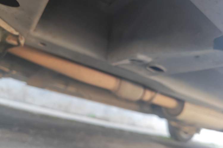 Used Wuling Hongguang 2010 1.4L Standard Version Chassis Front Left