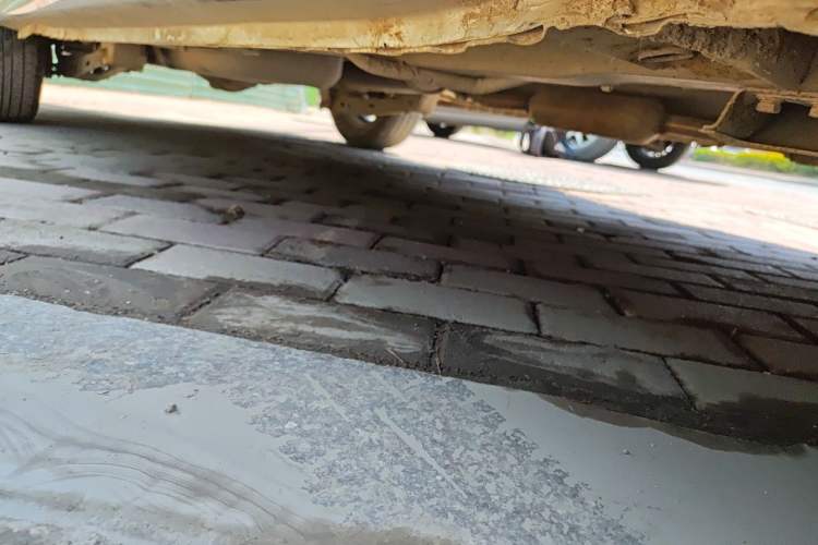 Used Wuling Hongguang 2010 1.2L Comfort Edition China IV Chassis Front Right