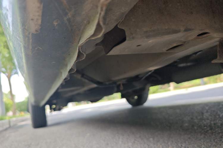 Used Wuling Hongguang 2010 1.4L Luxury Model Chassis Front Right