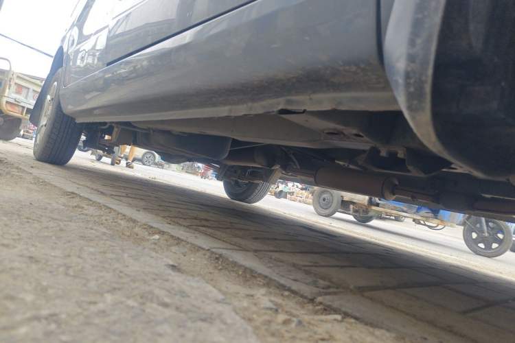 Used Wuling Hongguang 2010 1.2L Base Version China IV Standard Chassis Front Right