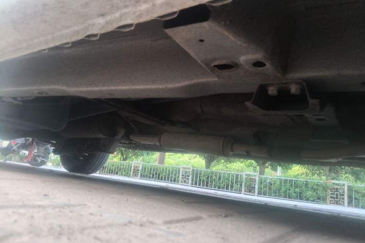 Used Wuling Hongguang 2010 1.2L Base Version China IV Standard Chassis Front Right