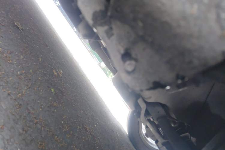 Used Wuling Hongguang 2010 1.4L Comfort Version Chassis Front Right