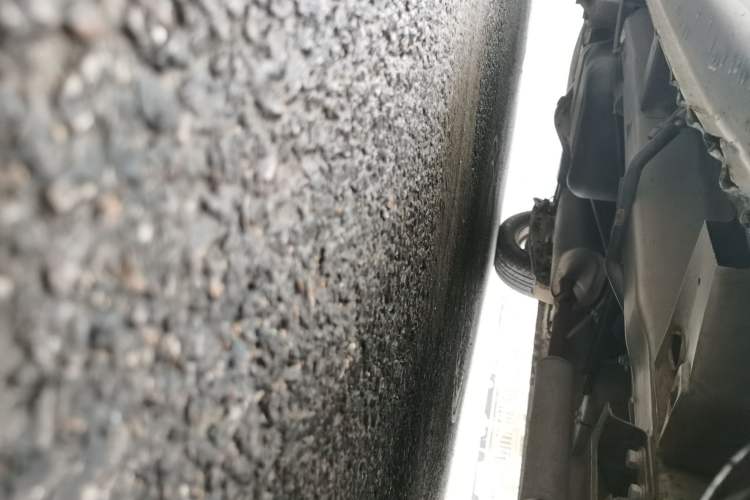 Used Wuling Hongguang 2010 1.4L Standard Version Chassis Front Right