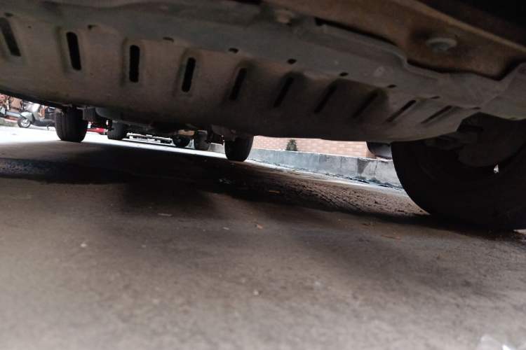 Used Wuling Hongguang 2010 1.4L Practical Version Chassis Front