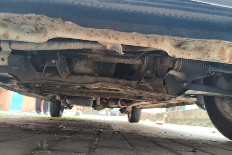 Used Wuling Hongguang 2010 1.4L Luxury Model Chassis Front