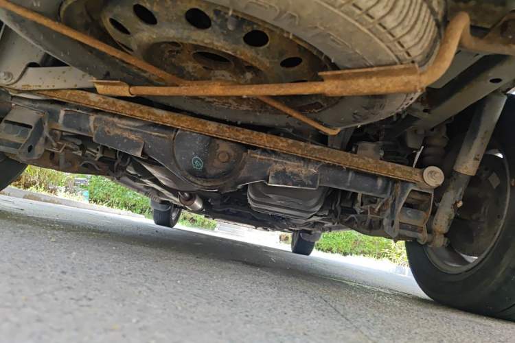 Used Wuling Hongguang 2010 1.4L Comfort Version Chassis Rear