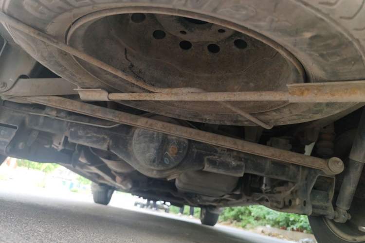 Used Wuling Hongguang 2010 1.2L Practical Version China IV Chassis Rear