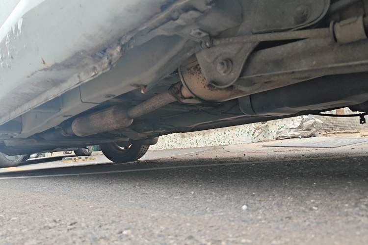 Used Wuling Hongguang 2010 1.4L Comfort Version Chassis Rear Left