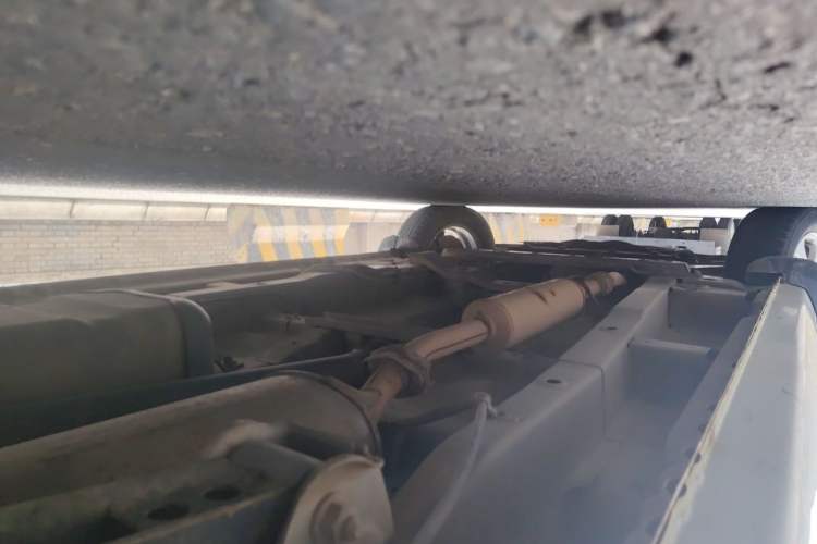 Used Wuling Hongguang 2010 1.2L Standard Version China IV Chassis Rear Left