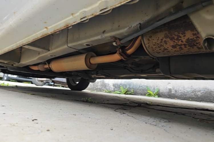 Used Wuling Hongguang 2010 1.2L Base Version China IV Standard Chassis Rear Left