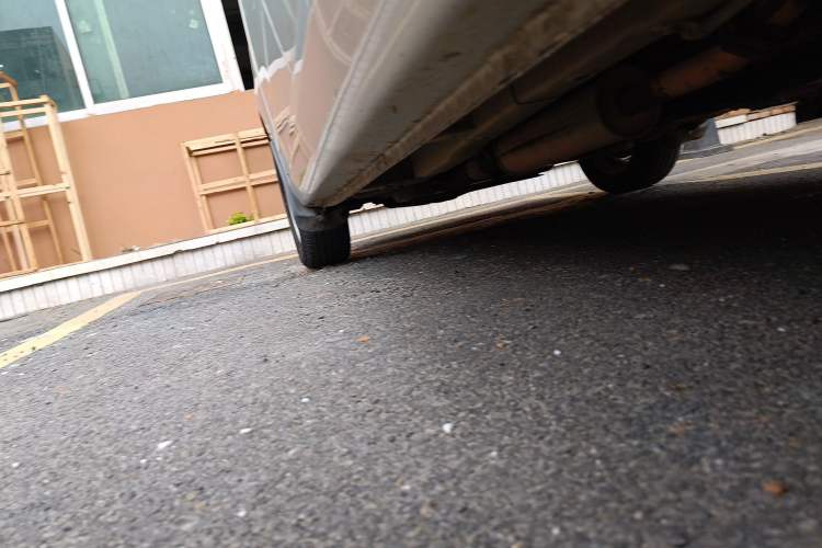 Used Wuling Hongguang 2010 1.4L Luxury Model Chassis Rear Left