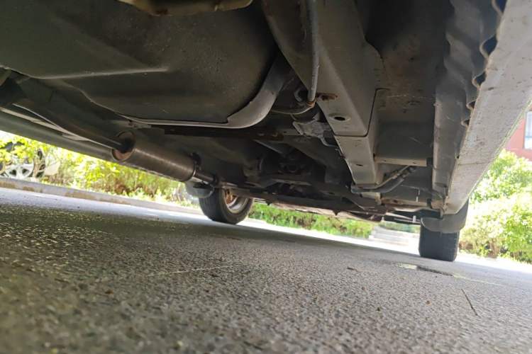 Used Wuling Hongguang 2010 1.4L Comfort Version Chassis Rear Right