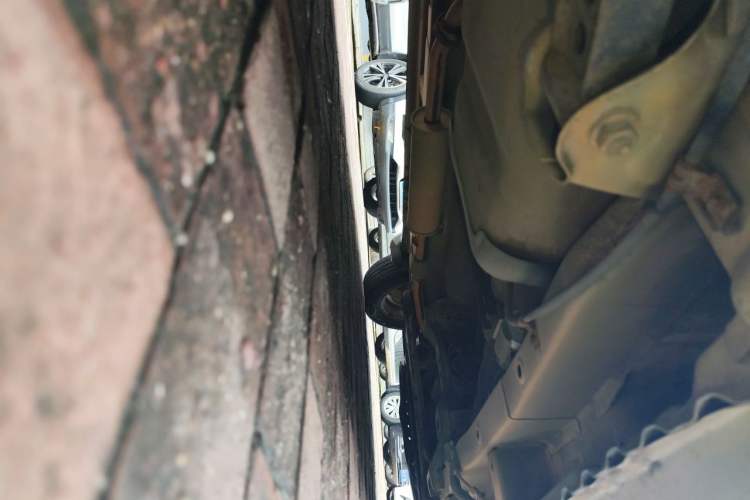 Used Wuling Hongguang 2010 1.2L Standard Version China IV Chassis Rear Right