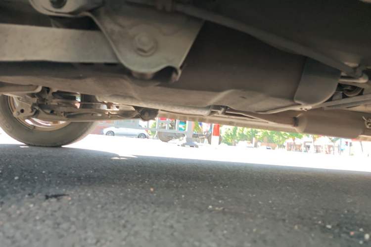 Used Wuling Hongguang 2010 1.4L Comfort Version Chassis Rear Right