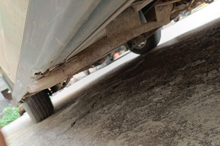 Used Wuling Hongguang 2010 1.2L Standard Version China IV Chassis Rear Right