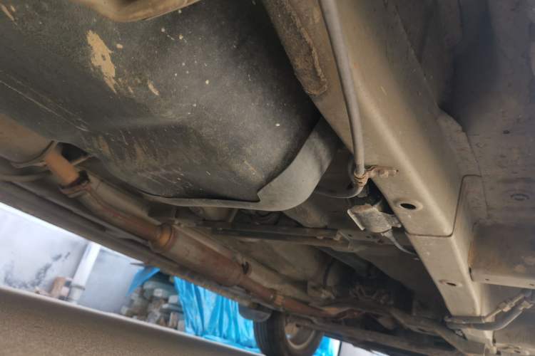 Used Wuling Hongguang 2010 1.2L Standard Version China IV Chassis Rear Right