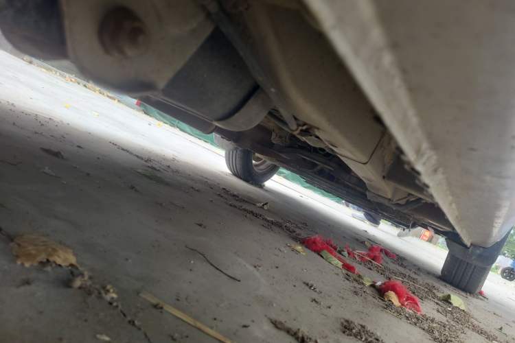 Used Wuling Hongguang 2010 1.4L Practical Version Chassis Rear Right
