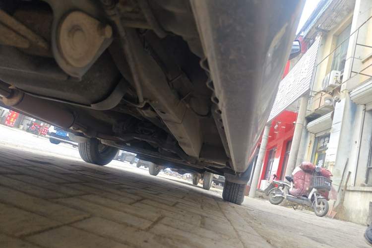 Used Wuling Hongguang 2010 1.2L Base Version China IV Standard Chassis Rear Right