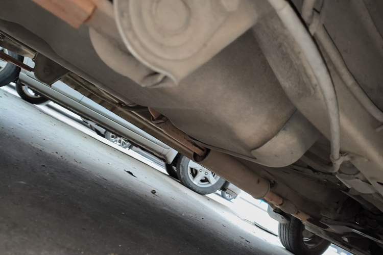 Used Wuling Hongguang 2010 1.2L Practical Version China IV Chassis Rear Right