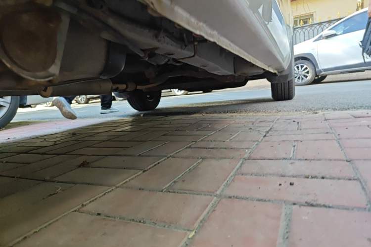 Used Wuling Hongguang 2010 1.2L Base Version China IV Standard Chassis Rear Right