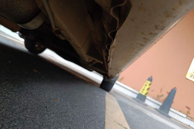 Used Wuling Hongguang 2010 1.4L Luxury Model Chassis Rear Right