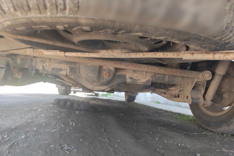 Used Wuling Hongguang 2010 1.4L Standard Version Chassis Rear