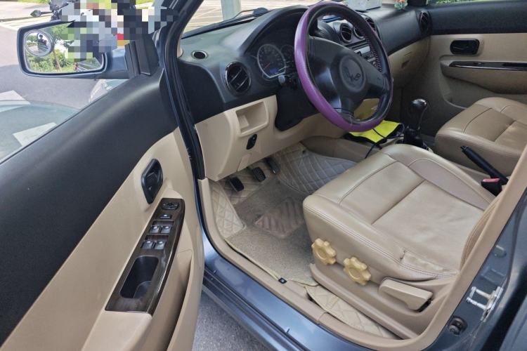 Used Wuling Hongguang 2010 1.4L Luxury Model Driver Seat