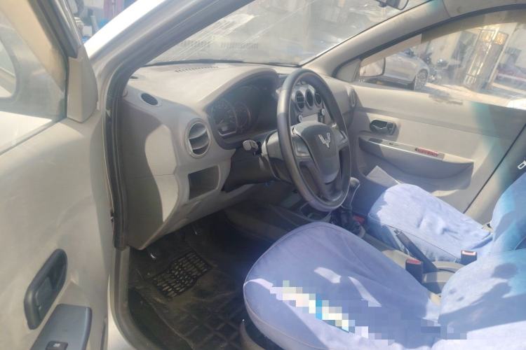Used Wuling Hongguang 2010 1.2L Base Version China IV Standard Driver Seat