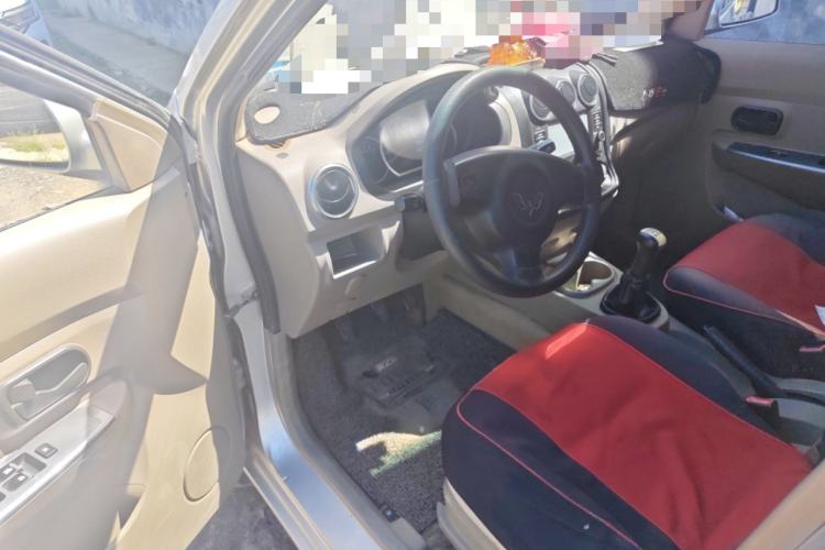 Used Wuling Hongguang 2010 1.4L Standard Version Driver Seat
