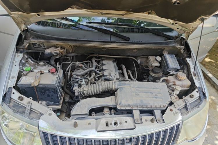 Used Wuling Hongguang 2010 1.4L Comfort Version Engine Bay