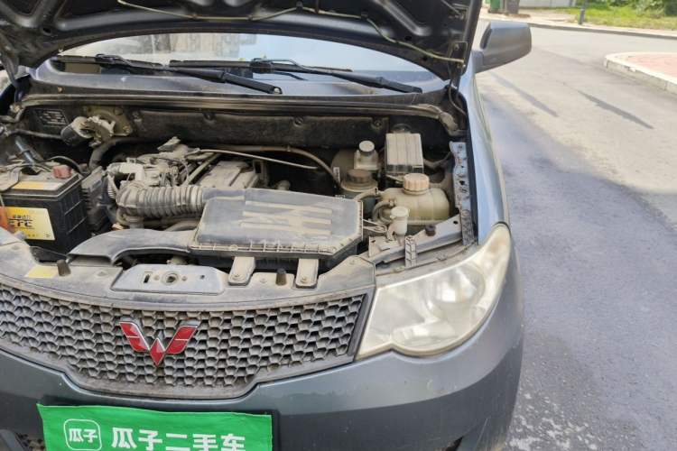 Used Wuling Hongguang 2010 1.2L Base Version China IV Standard Engine Bay Left