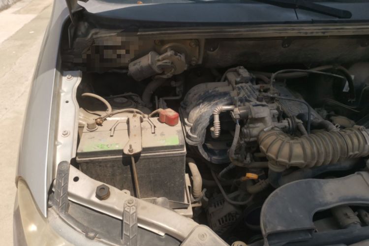 Used Wuling Hongguang 2010 1.2L Standard Version China IV Engine Bay Right