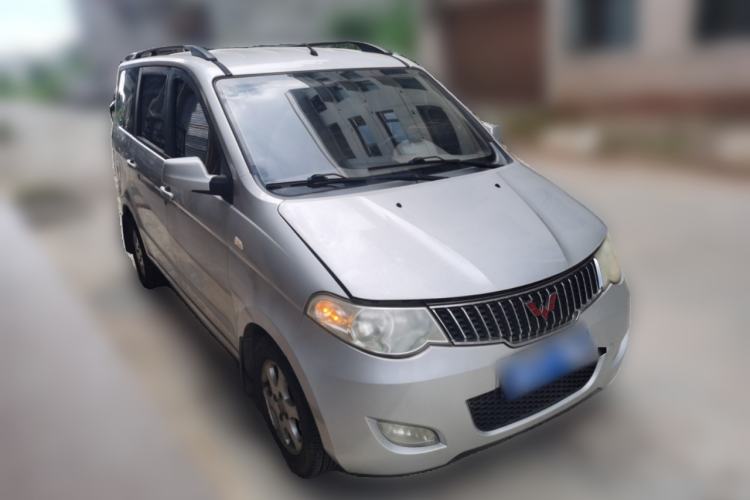 Used Wuling Hongguang 2010 1.4L Comfort Version Front Right 45 Deg