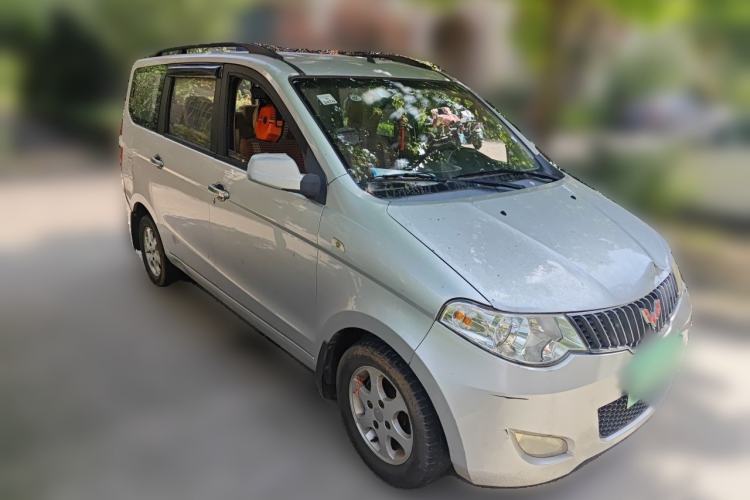 Used Wuling Hongguang 2010 1.4L Comfort Version Front Right 45 Deg