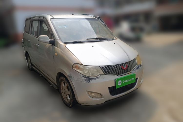 Used Wuling Hongguang 2010 1.2L Standard Version China IV Front Right 45 Deg