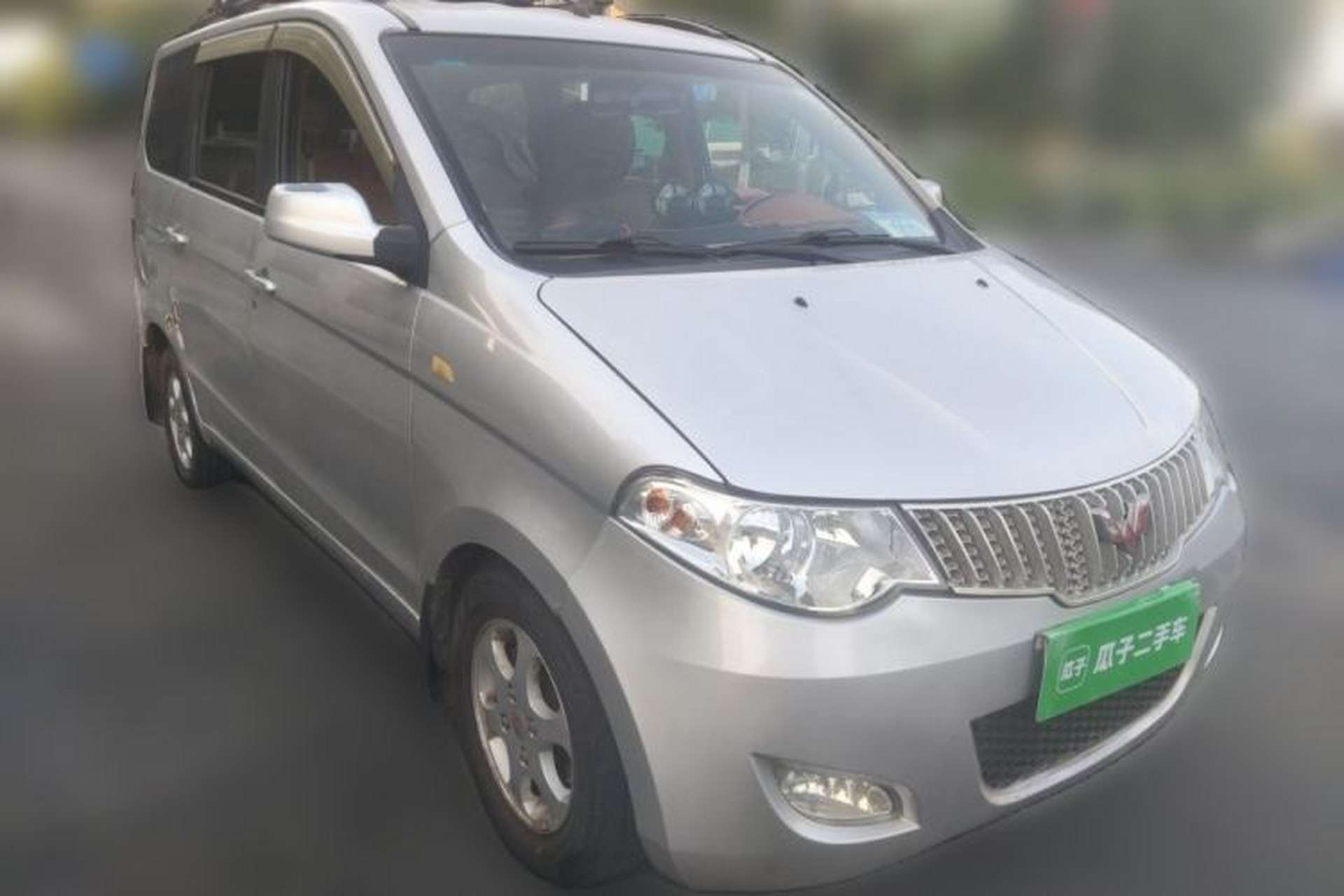Used Wuling Hongguang 2010 1.4L Luxury Model Front Right 45 Deg