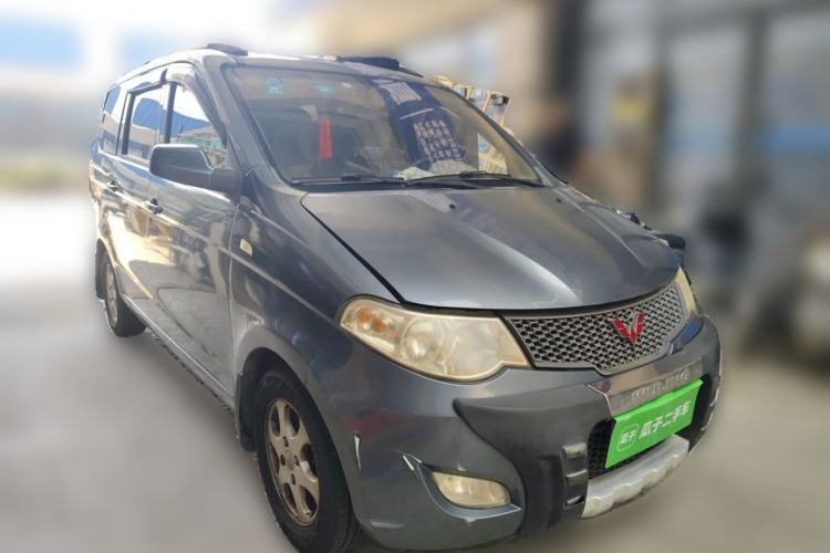 Used Wuling Hongguang 2010 1.2L Practical Version China IV Front Right 45 Deg