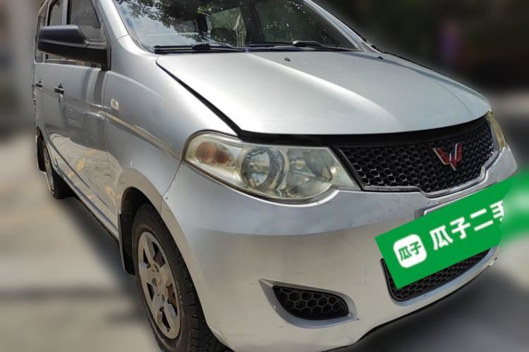 Used Wuling Hongguang 2010 1.2L Base Version China IV Standard Front Right 45 Deg