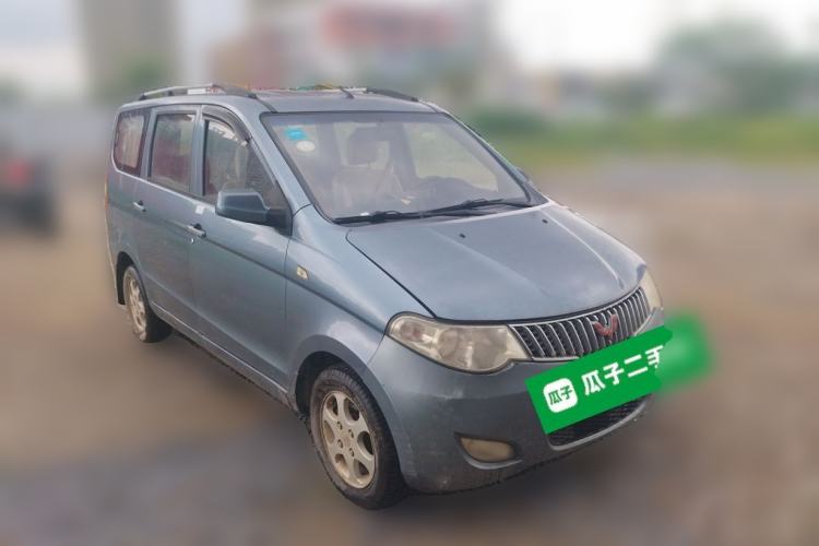 Used Wuling Hongguang 2010 1.4L Standard Version Front Right 45 Deg