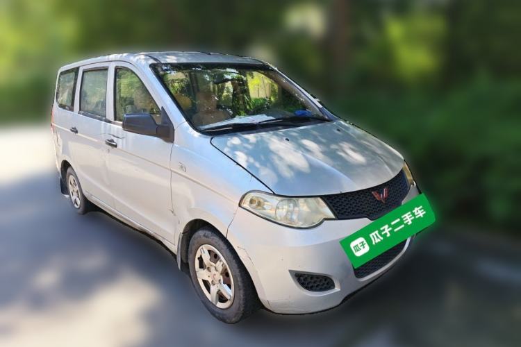 Used Wuling Hongguang 2010 1.2L Base Version China IV Standard Front Right 45 Deg